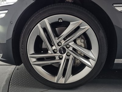 GENESIS G80 (RG3) - 6