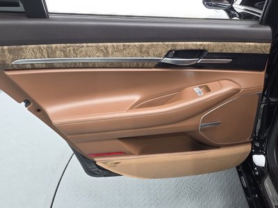 2020 Genesis G90 — миниатюра 15