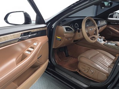 2020 Genesis G90 — миниатюра 13