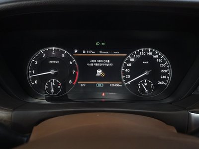 2020 Genesis G90 — миниатюра 11