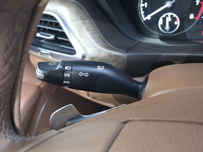 2020 Genesis G90 — миниатюра 30