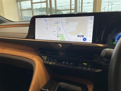 2024 Toyota CROWN SPORT photo 5