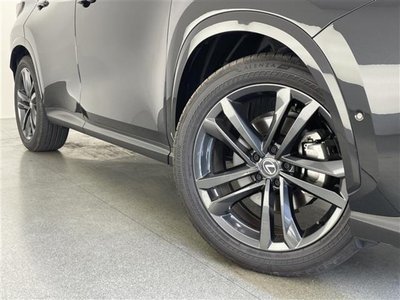 2025 Lexus NX thumbnail 39