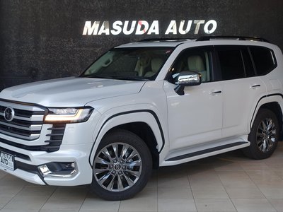 TOYOTA LAND CRUISER 300