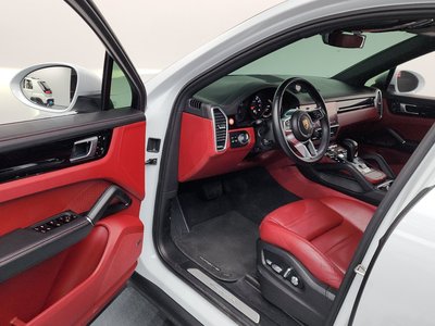 PORSCHE CAYENNE - 10