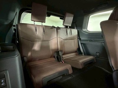 TOYOTA LAND CRUISER 250 - 7