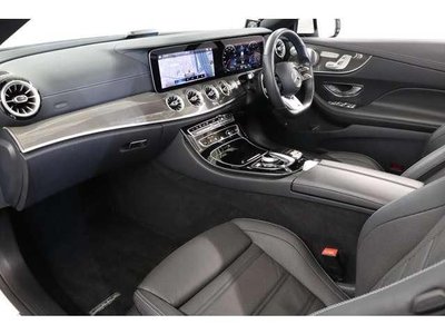 MERCEDES-BENZ E-CLASS - 6