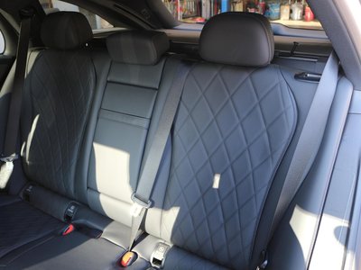 2025 Mercedes-BENZ E-CLASS 缩略图 42