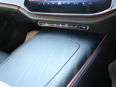 2025 Mercedes-BENZ E-CLASS 缩略图 55