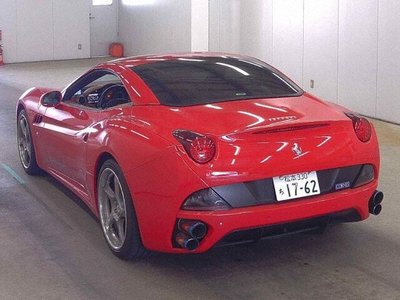 FERRARI CALIFORNIA - 2