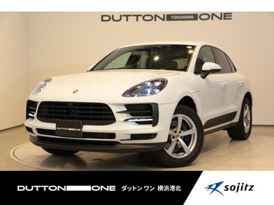 PORSCHE MACAN - 1