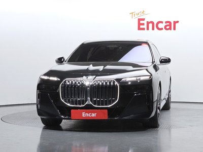 BMW 7 SERIES - 2