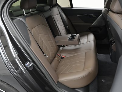 صورة مصغرة 12 لـ 2025 BMW 5 SERIES