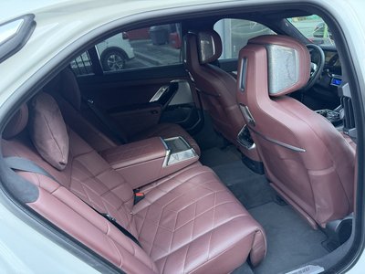 2023 BMW 7 SERIES photo 10