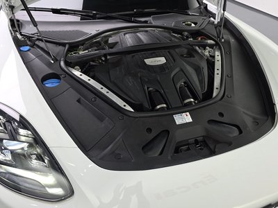 PORSCHE PANAMERA - 7