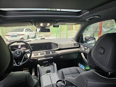 2025 Mercedes-BENZ GLS — фото 6