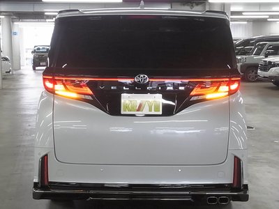 TOYOTA VELLFIRE - 10