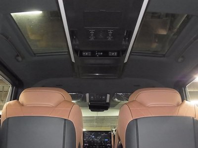 TOYOTA VELLFIRE - 2