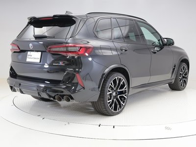 صورة 9 لـ 2022 BMW X5 M