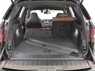 2022 BMW X5 M 缩略图 17