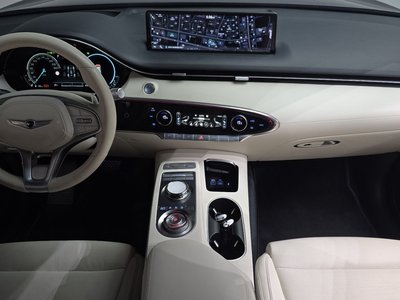 GENESIS ELECTRIFIED GV70 - 5