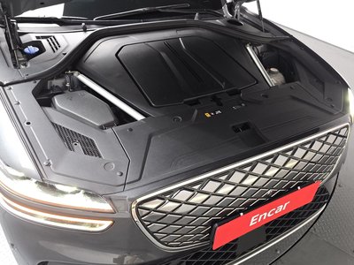 GENESIS ELECTRIFIED GV70 - 7