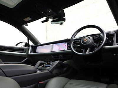 صورة مصغرة 58 لـ 2023 Porsche CAYENNE