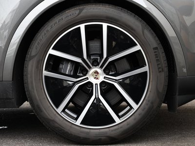 صورة مصغرة 44 لـ 2023 Porsche CAYENNE