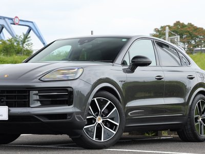 صورة مصغرة 84 لـ 2023 Porsche CAYENNE