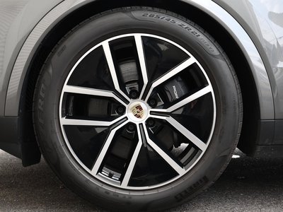 صورة مصغرة 47 لـ 2023 Porsche CAYENNE
