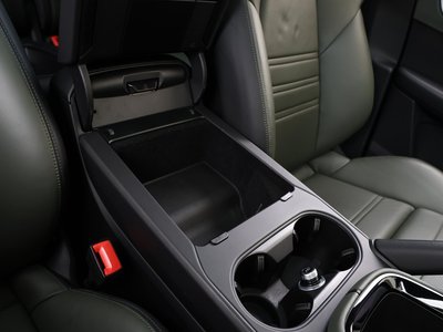صورة مصغرة 74 لـ 2023 Porsche CAYENNE