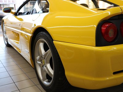 FERRARI F355 - 10