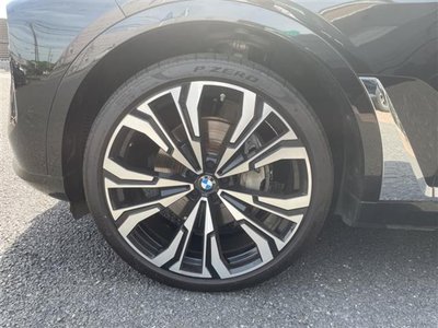 2023 BMW X7 — миниатюра 12