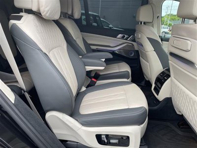 2023 BMW X7 — миниатюра 34