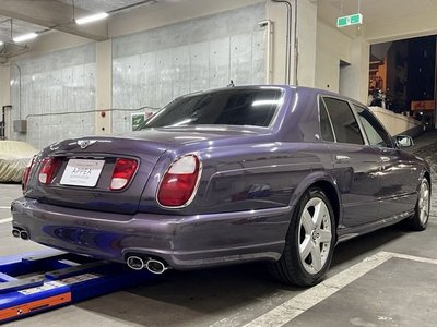 BENTLEY ARNAGE - 7