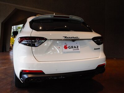 MASERATI LEVANTE - 9