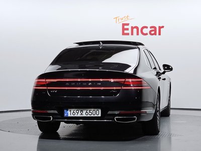 صورة 4 لـ 2022 Genesis G90 (RS4)