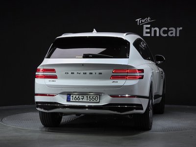 2025 Genesis GV80 photo 4