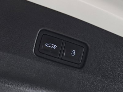 2025 Genesis GV80 thumbnail 20