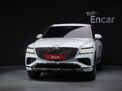 2025 Genesis GV80 photo 2