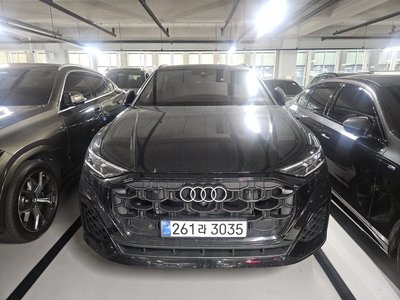 صورة 1 لـ 2025 AUDI Q8
