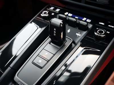 صورة مصغرة 15 لـ 2024 Porsche 911