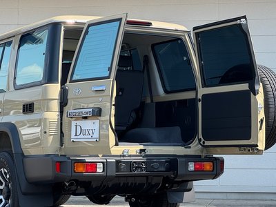 2025 Toyota LAND CRUISER 70 缩略图 27