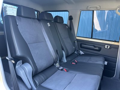 2025 Toyota LAND CRUISER 70 缩略图 37