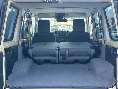 2025 Toyota LAND CRUISER 70 缩略图 76