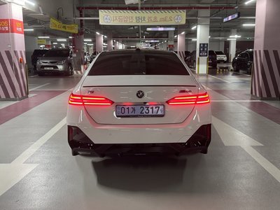 2025 BMW I5 照片 2