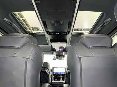 TOYOTA ALPHARD - 10