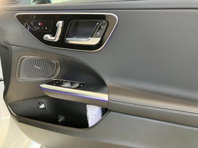 MERCEDES-BENZ C-CLASS - 8