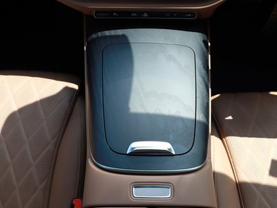 2024 Mercedes-BENZ E-CLASS 缩略图 34
