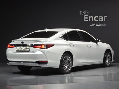 LEXUS ES - 3
